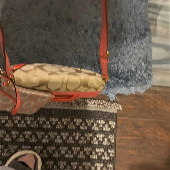 Stylish Gold and Pink Women's Bag/ Bundle of two - Picture 11 of 15